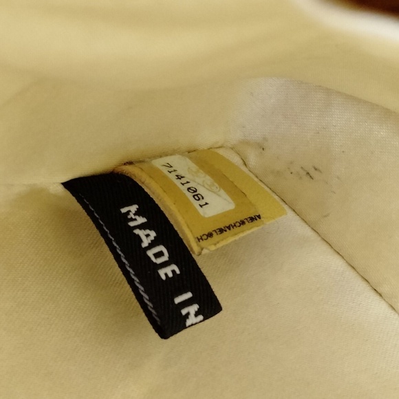 Chanel Travel Line Yellow Nylon - Picture 12 of 13